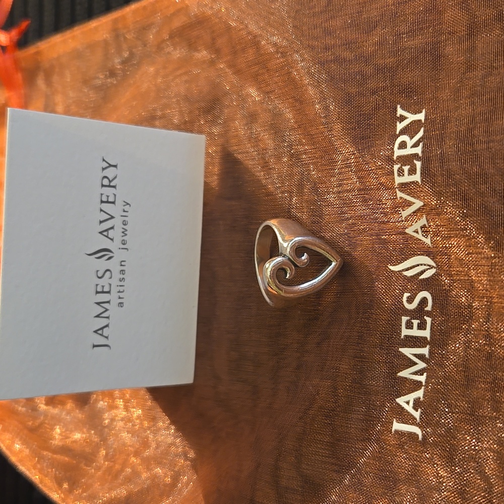 James Avery Mother's Love Sterling Silver Ring Size 6.5